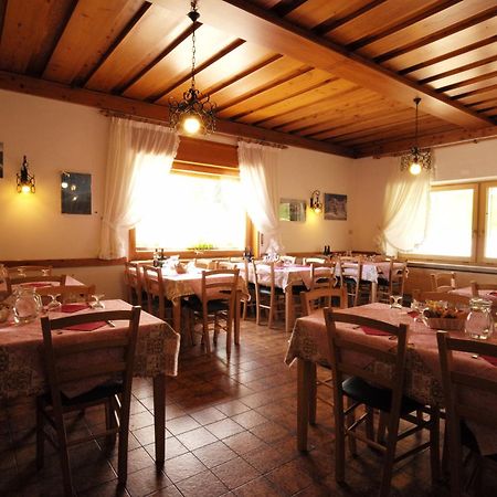 Rifugio Palafavera Zoldo Alto Luaran gambar